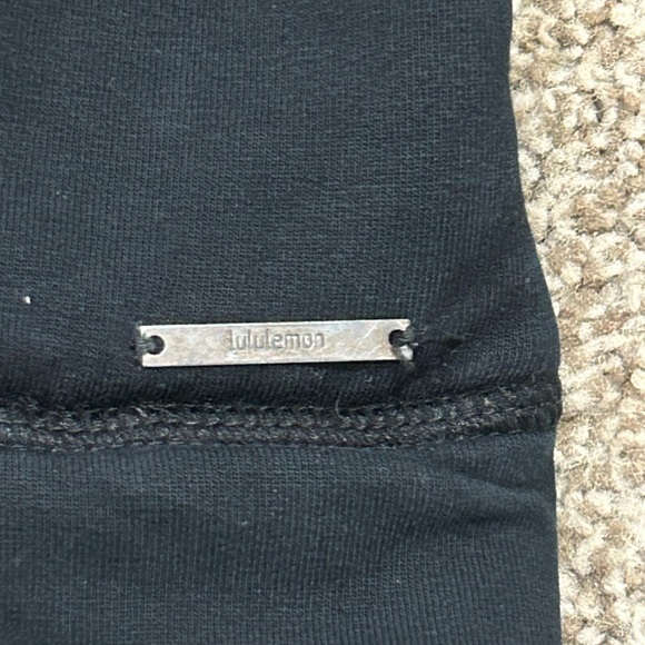 Lululemon Wrap size 8 - Picture 2 of 3